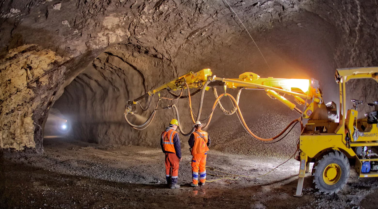 Maximising Mining Safety with Effective Underground Mining Roof Support Products