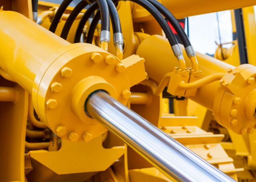 5 Signs Your Equipment Needs Hydraulic Repair Services in Midland