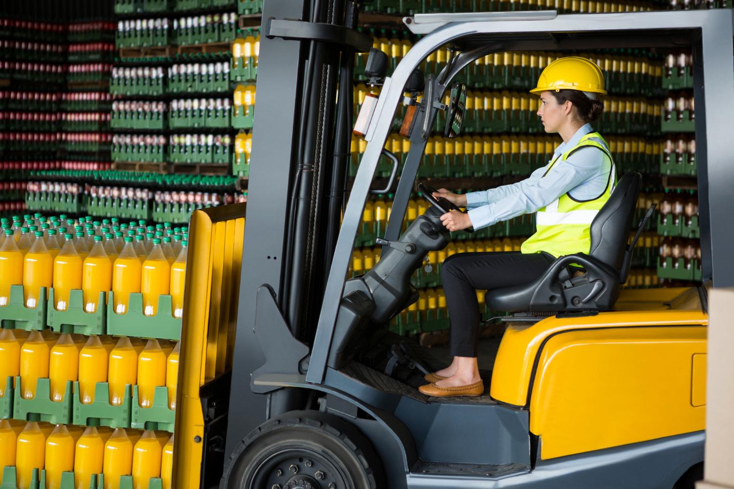 When Should You Hire Rough Terrain Forklifts?